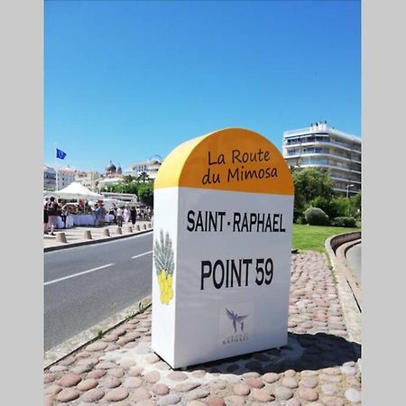 Beach-City 3 Pieces Saint-Raphaël 外观 照片
