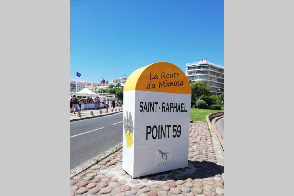 Beach-City 3 Pieces Saint-Raphaël 外观 照片